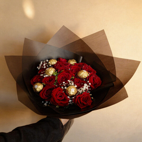 Scarlet Love Chocolate Roses