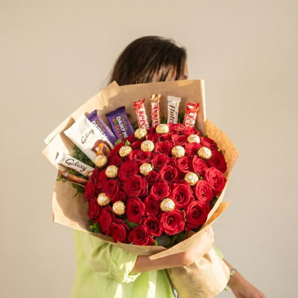 red love deluxe chocolate bouquet